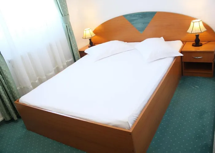 奥海迪亚爵士酒店