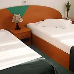 Sir Orhideea Hotel 2*