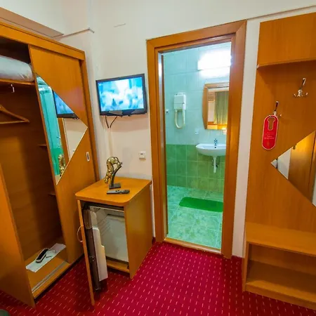 Готель Sir Orhideea 2*