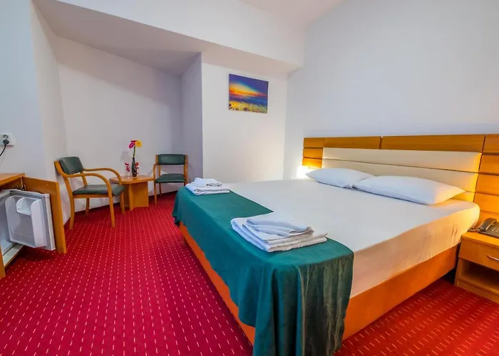 Hotel Sir Orhideea 2*